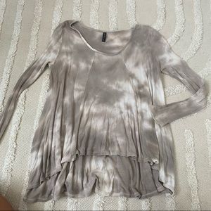 *5 for $20*  Tie Dye Long sleeve top